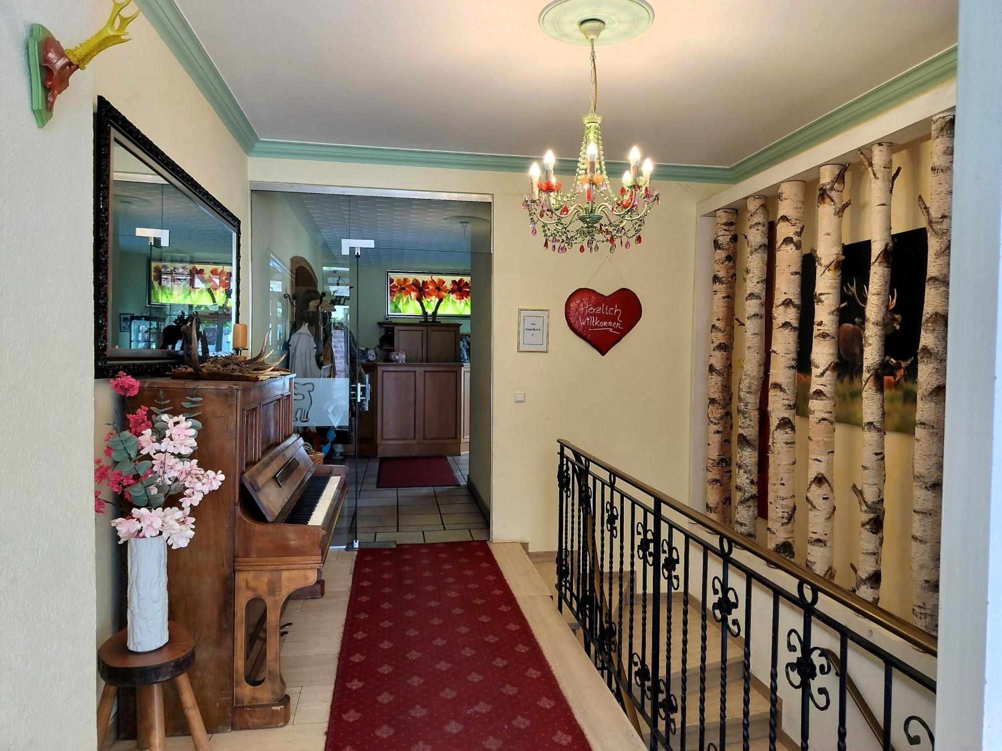 Hotel Hirsch Rothenberg Екстериор снимка