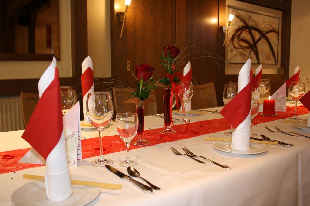 Hotel Hirsch Rothenberg Екстериор снимка